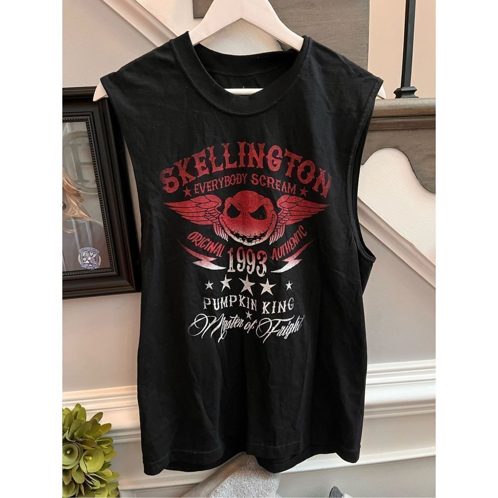 Disney Parks Skellington Pumpkin King Sleeveless Shirt sz M EUC